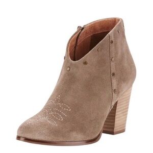 Ariat Unbridled Women's Taupe Suede Heeled Boots SZ 9 NWB